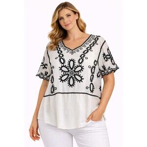 Kindred Womens Blouse 3X White Black Embroidered Short Sleeve Top Bohp